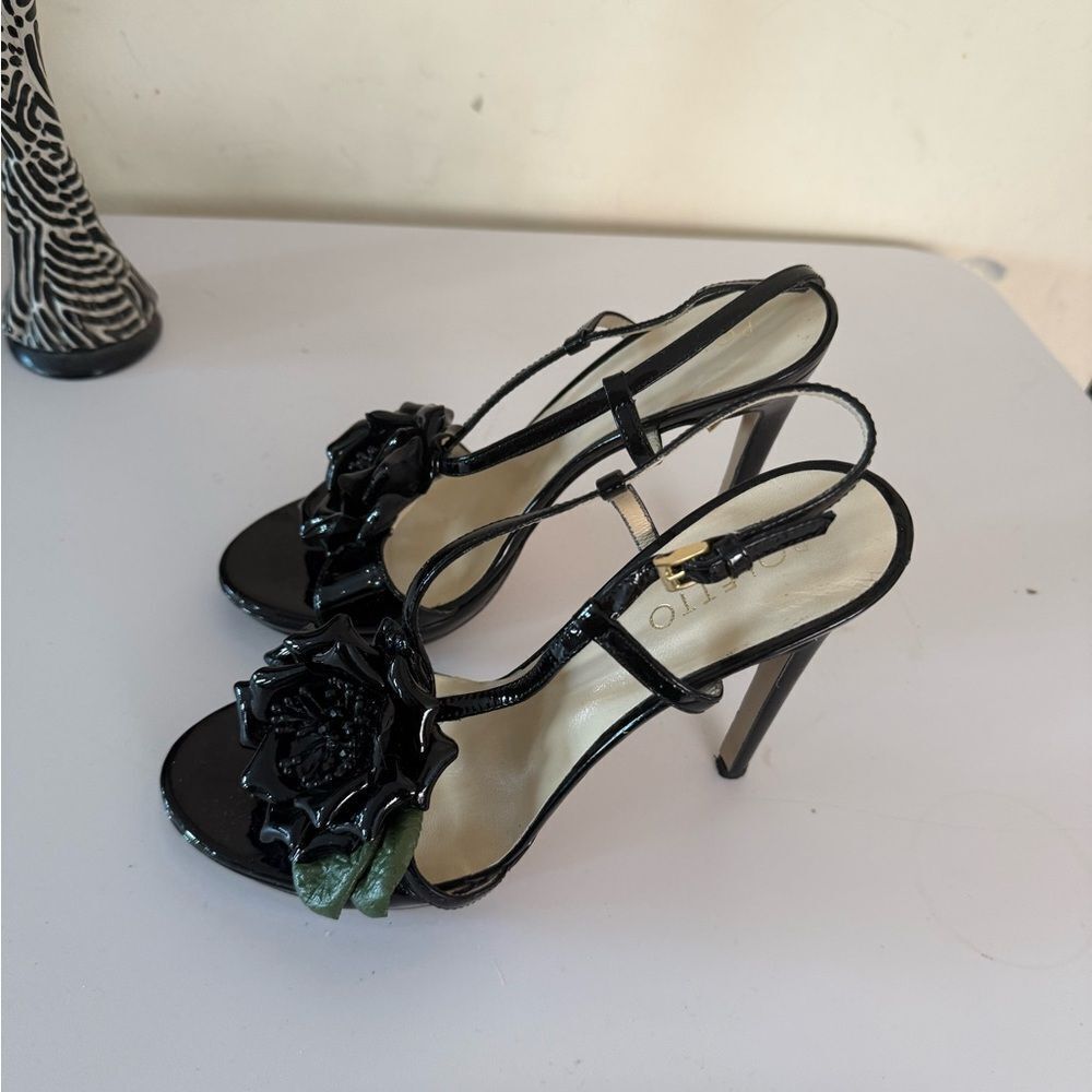 Poletto Black Stiletto Heels with Floral Detail 6 Used Once (like new) see pics - Picture 2 of 10